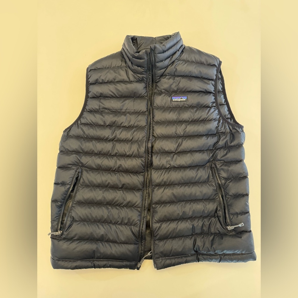 Patagonia Men's Black Down Sweater Vest, Size Large